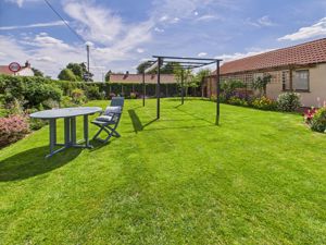 Front Garden- click for photo gallery